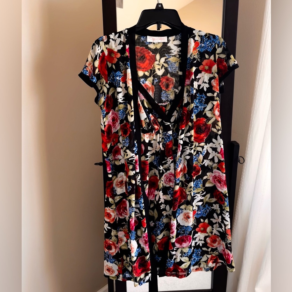 Vintage Oscar De La Renta Robe & Nightgown Set